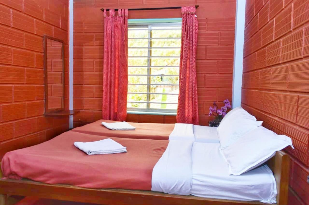 Eshwari Cottage Madikeri Exterior photo