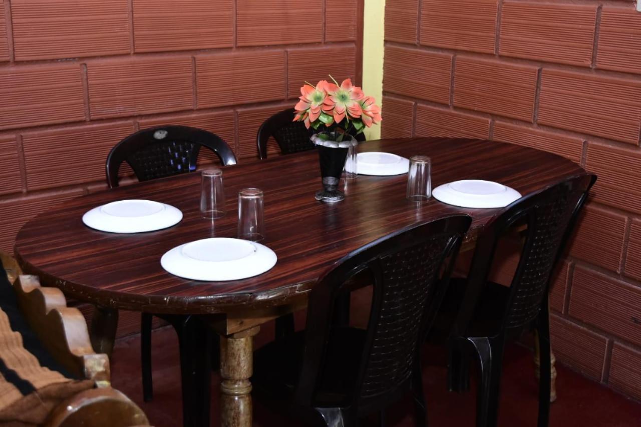 Eshwari Cottage Madikeri Exterior photo